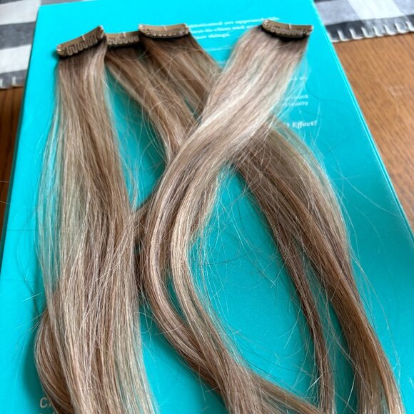 2 sets of Halo Clip ins almost never worn. - Picture 7 of 9